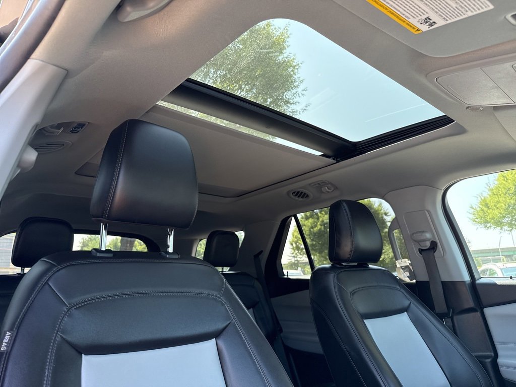 Certified 2023 Ford Explorer XLT w/ Equipment Group 202A image 35