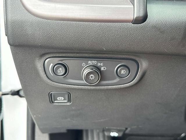 Used 2024 GMC Terrain AT4 image 21