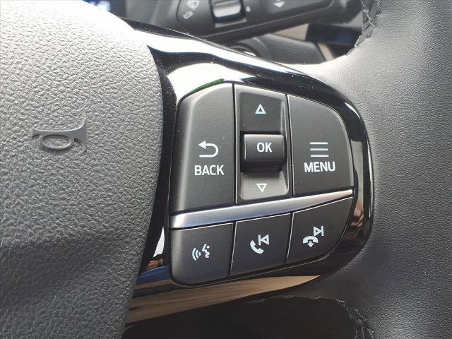 Certified 2022 Ford Escape SEL w/ Technology Package AWD/4WD image 9