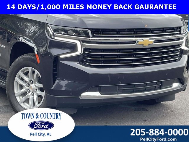 Used 2024 Chevrolet Suburban LT image 2
