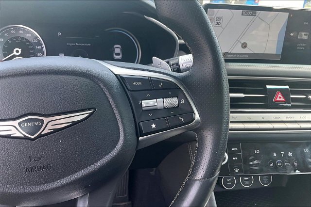 Used 2025 Genesis G70 2.5T RWD image 16