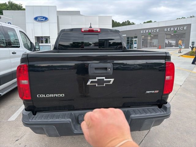 Used 2018 Chevrolet Colorado ZR2 AWD/4WD image 3
