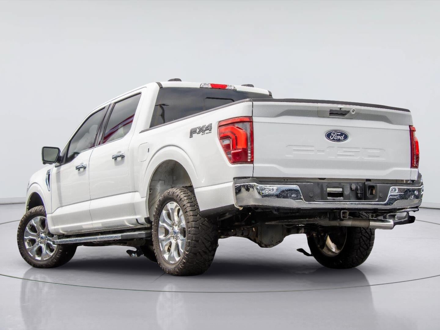 Certified 2024 Ford F150 Lariat w/ Bed Utility Package AWD/4WD image 3
