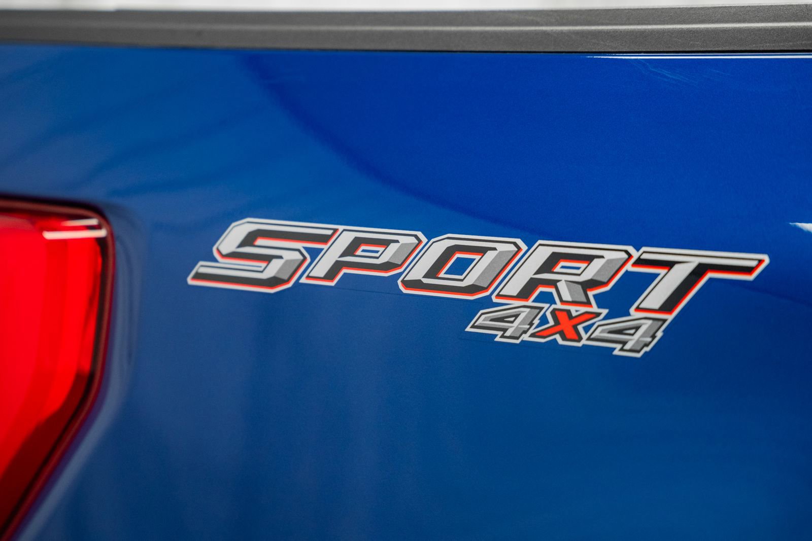 Certified 2023 Ford F150 Lariat w/ Equipment Group 502A High image 18