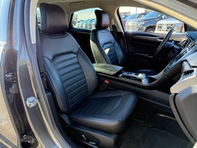 Certified 2017 Ford Fusion Energi SE image 13