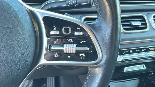 Used 2022 Mercedes-Benz GLS 450 4MATIC image 25