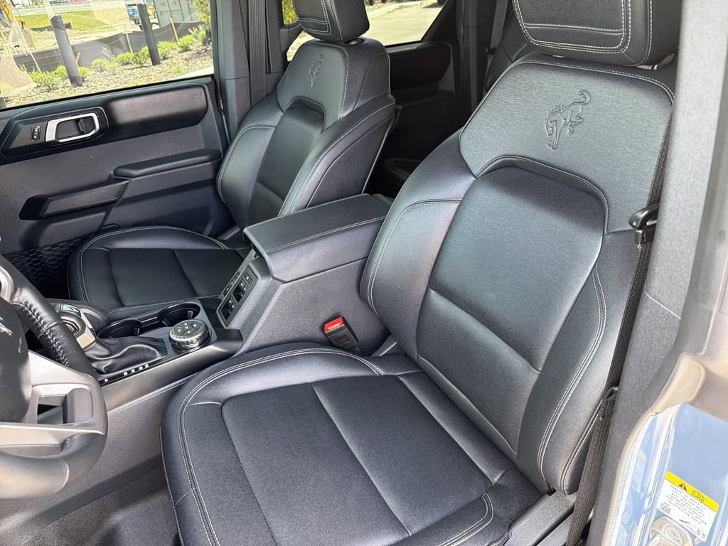 Certified 2025 Ford Bronco Badlands w/ Sasquatch Package image 18