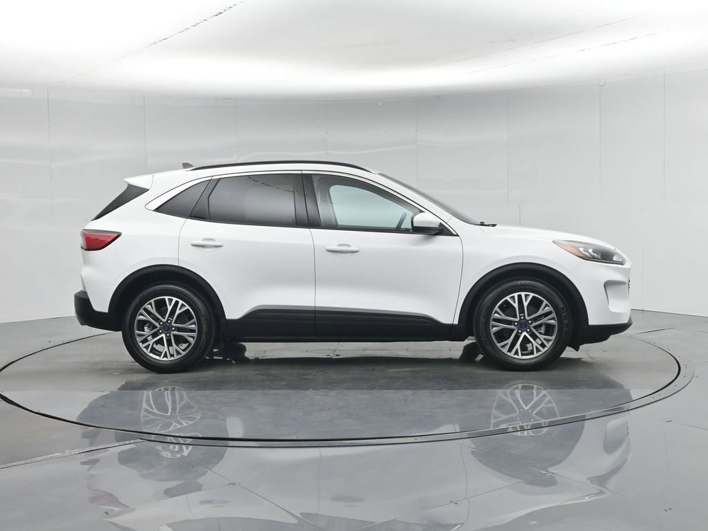 Certified 2020 Ford Escape SEL FWD image 27