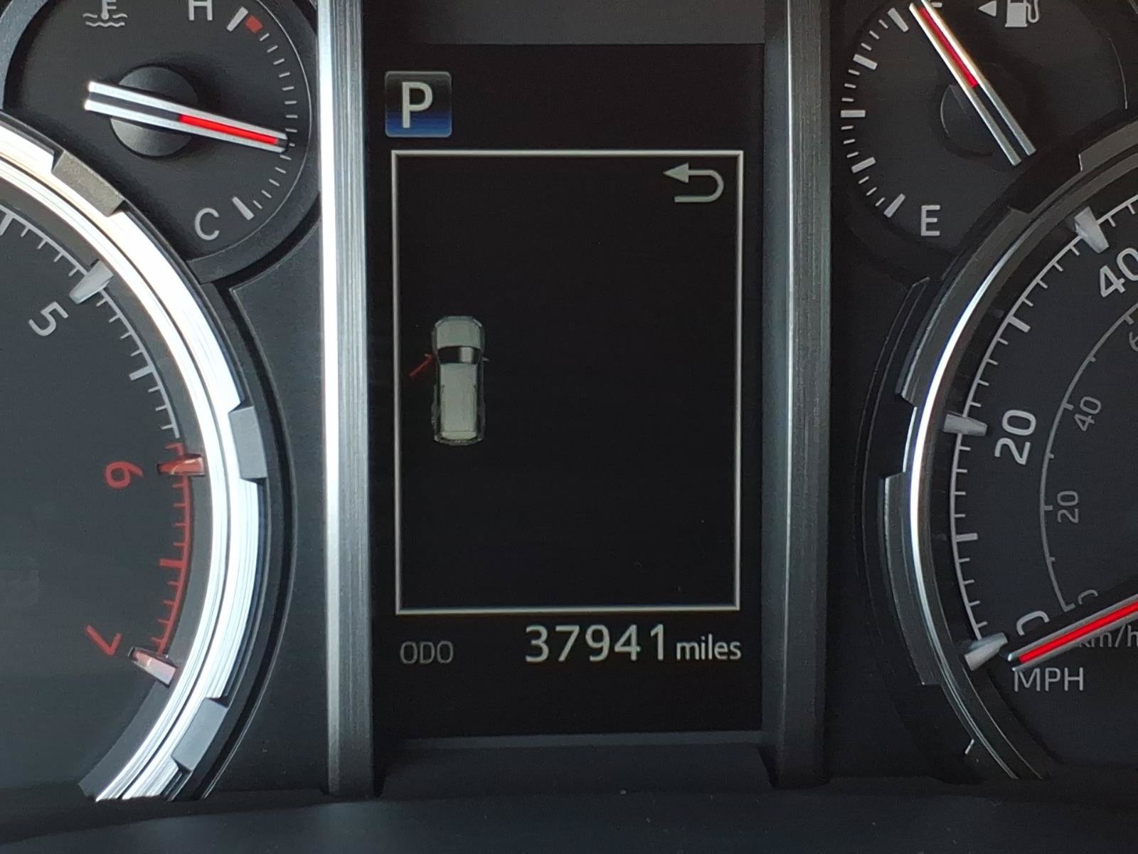 Used 2024 Toyota 4Runner TRD Off-Road Premium w/ Moonroof Package AWD/4WD image 23