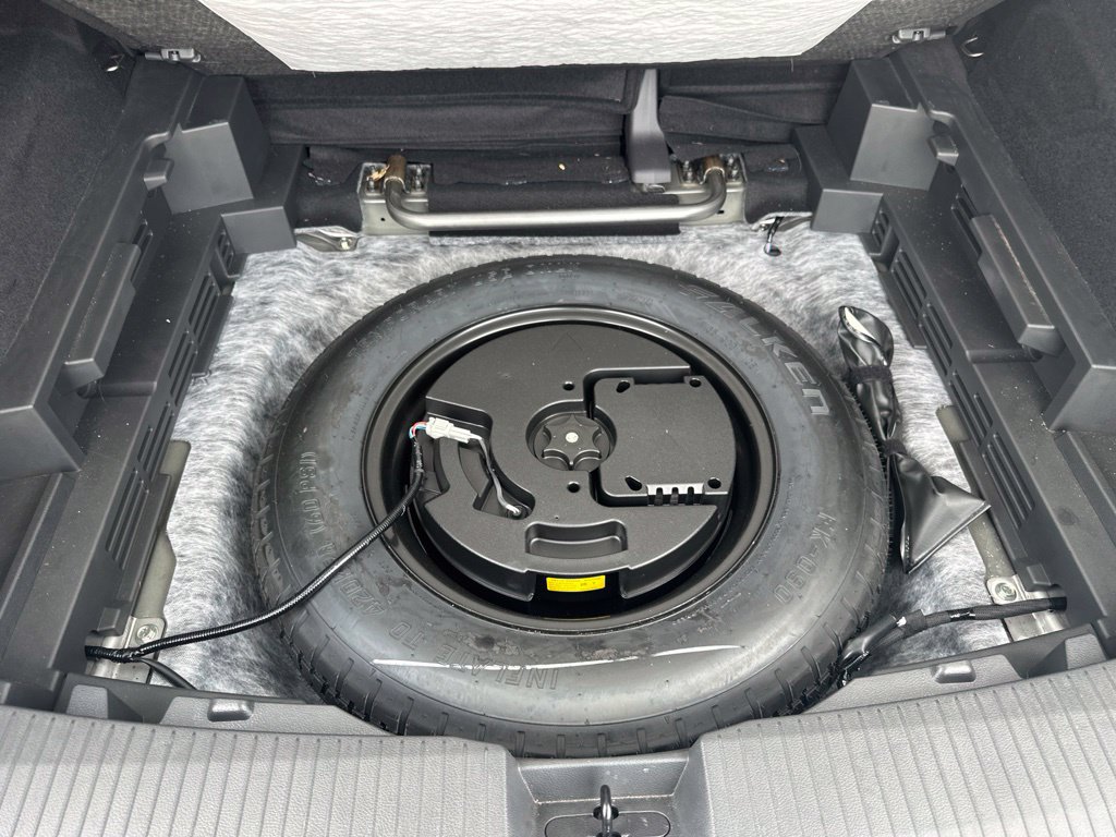 Used 2023 Nissan Rogue SV AWD/4WD image 25
