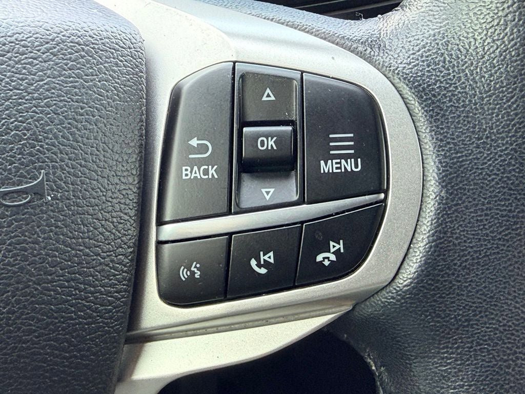 Certified 2022 Ford Explorer XLT w/ Equipment Group 202A RWD image 26