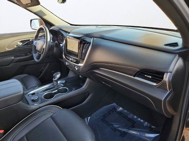 Used 2023 Chevrolet Traverse Premier w/ Redline Edition FWD image 24