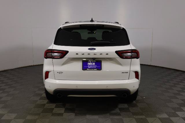 Certified 2023 Ford Escape ST-Line w/ Tech Pack #1 AWD/4WD image 7