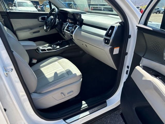 Used 2022 Kia Sorento SX AWD/4WD image 27