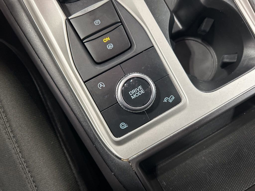 Certified 2024 Ford Explorer XLT w/ Class IV Trailer Tow Package image 23