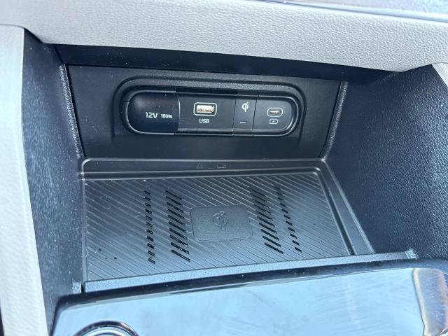 Used 2025 Kia Sportage EX FWD image 23