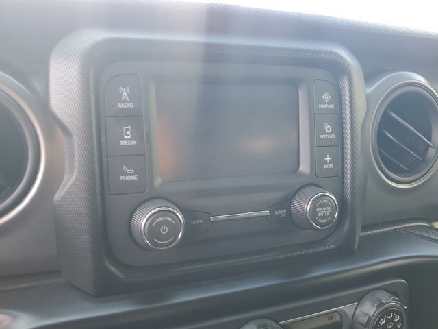 Used 2021 Jeep Wrangler Willys image 21