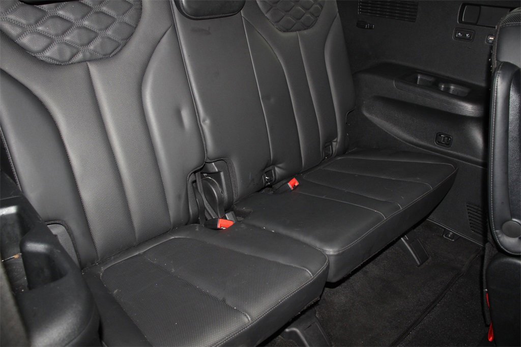 Used 2022 Hyundai Palisade Limited w/ Cargo Package image 26