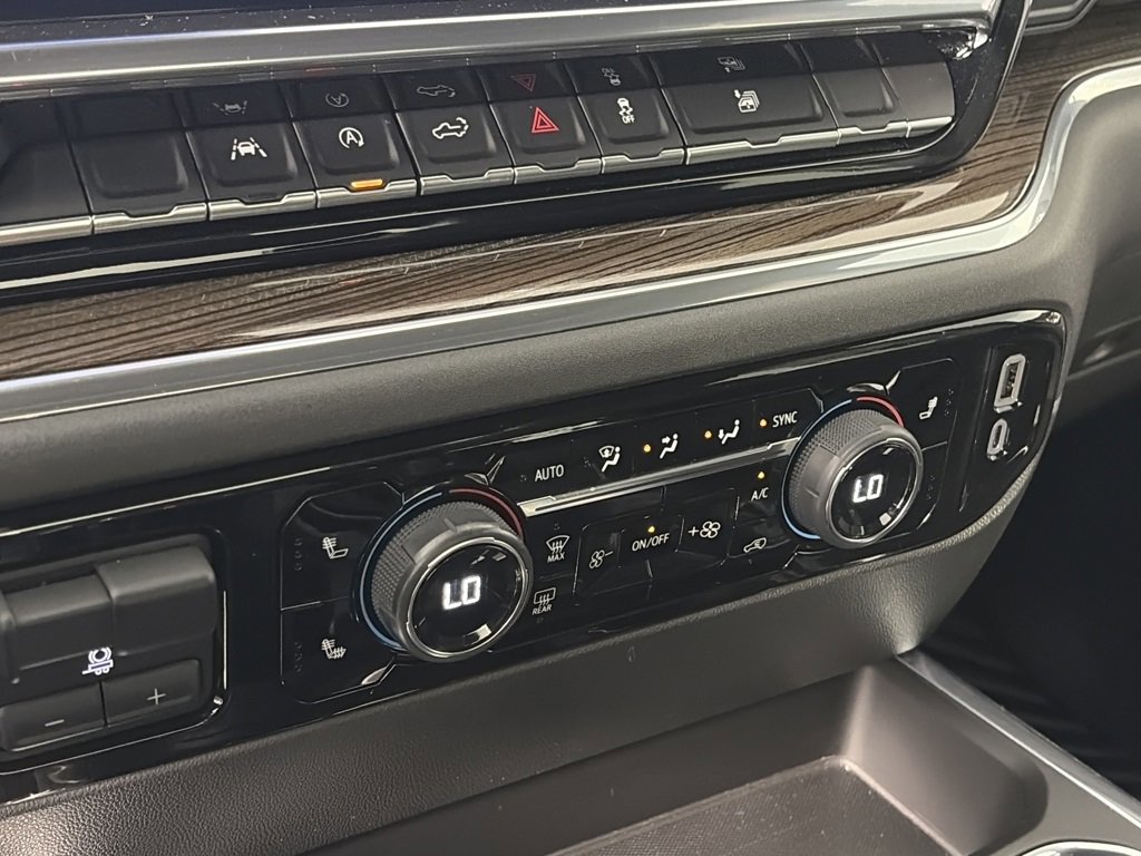 Used 2023 Chevrolet Silverado 1500 RST image 21