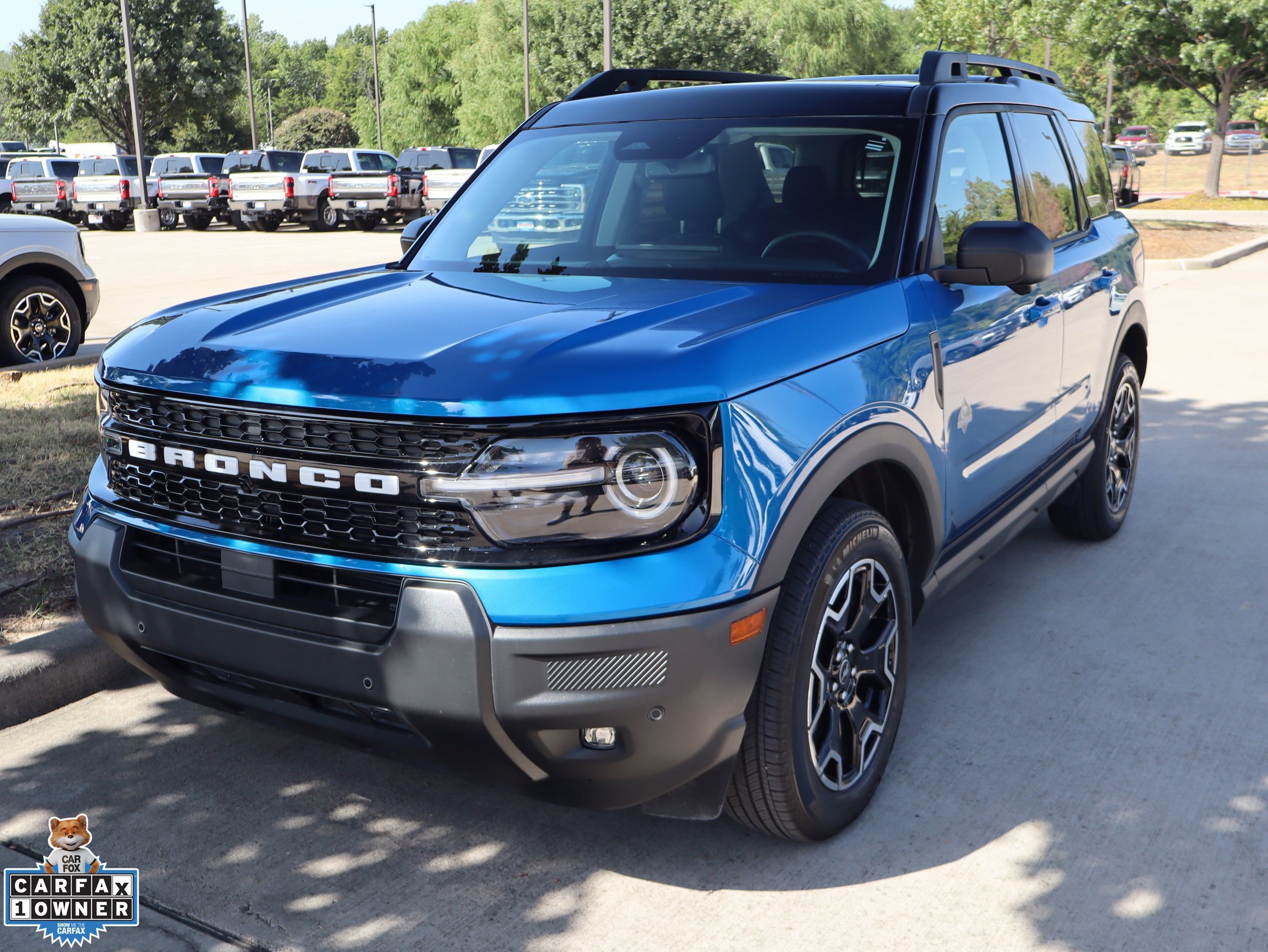 Certified 2025 Ford Bronco Sport Outer Banks w/ Outer Banks Tech Package+ AWD/4WD image 9