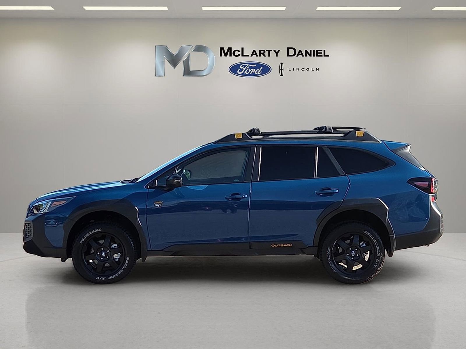 Used 2024 Subaru Outback Wilderness AWD/4WD image 3