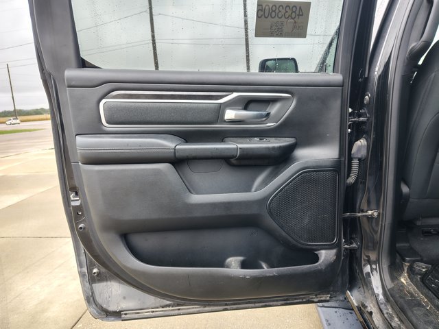 Used 2020 RAM 1500 Big Horn AWD/4WD image 11