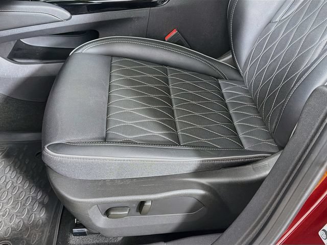 Used 2023 Buick Envision Avenir FWD image 21