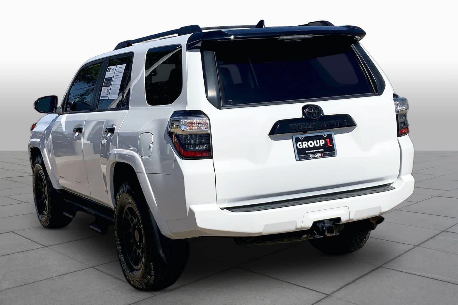 Used 2021 Toyota 4Runner Venture AWD/4WD image 12