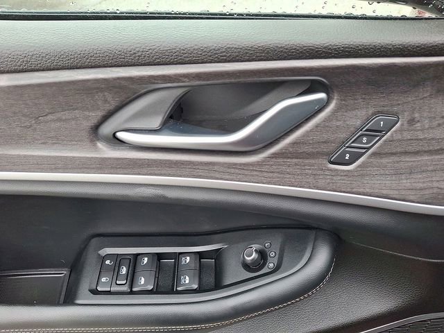 Used 2022 Jeep Grand Cherokee L Limited AWD/4WD image 10