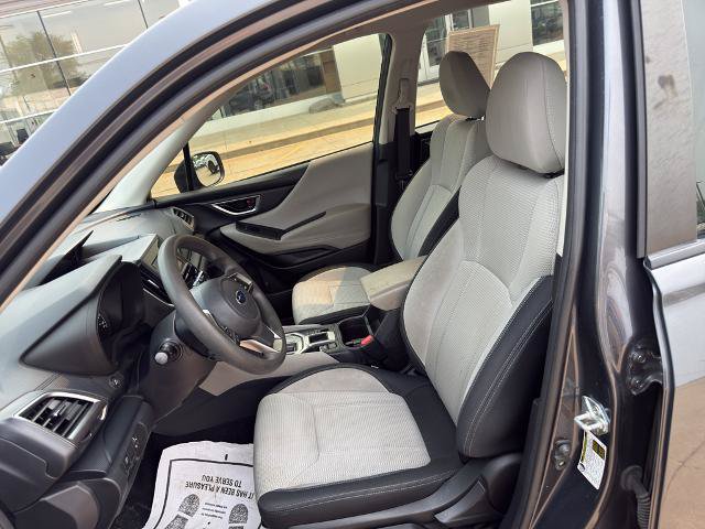 Used 2023 Subaru Forester AWD/4WD image 13