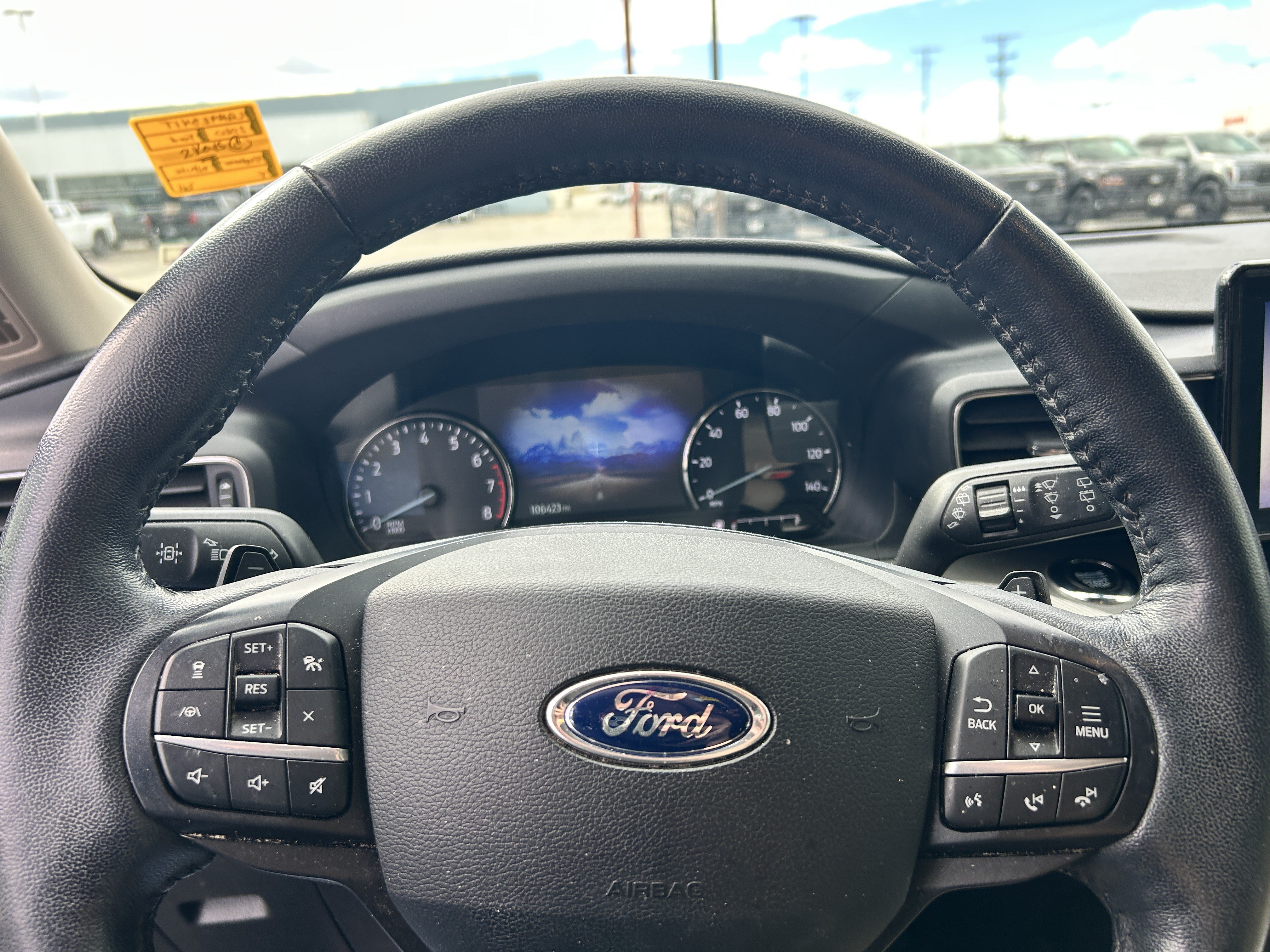 Certified 2020 Ford Explorer XLT w/ Equipment Group 202A AWD/4WD image 17