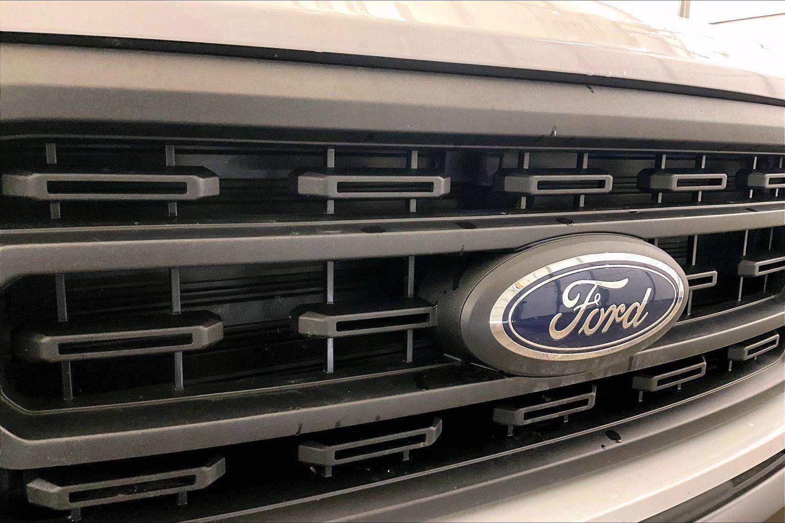 Certified 2022 Ford F150 XL w/ Equipment Group 101A High image 27