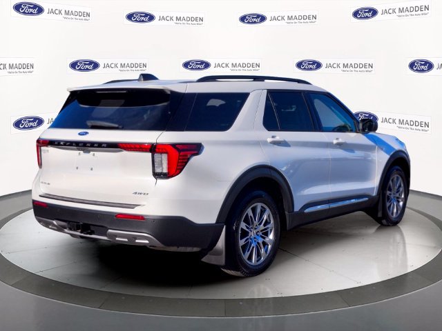 Certified 2025 Ford Explorer Active w/ Active Comfort Package AWD/4WD image 5