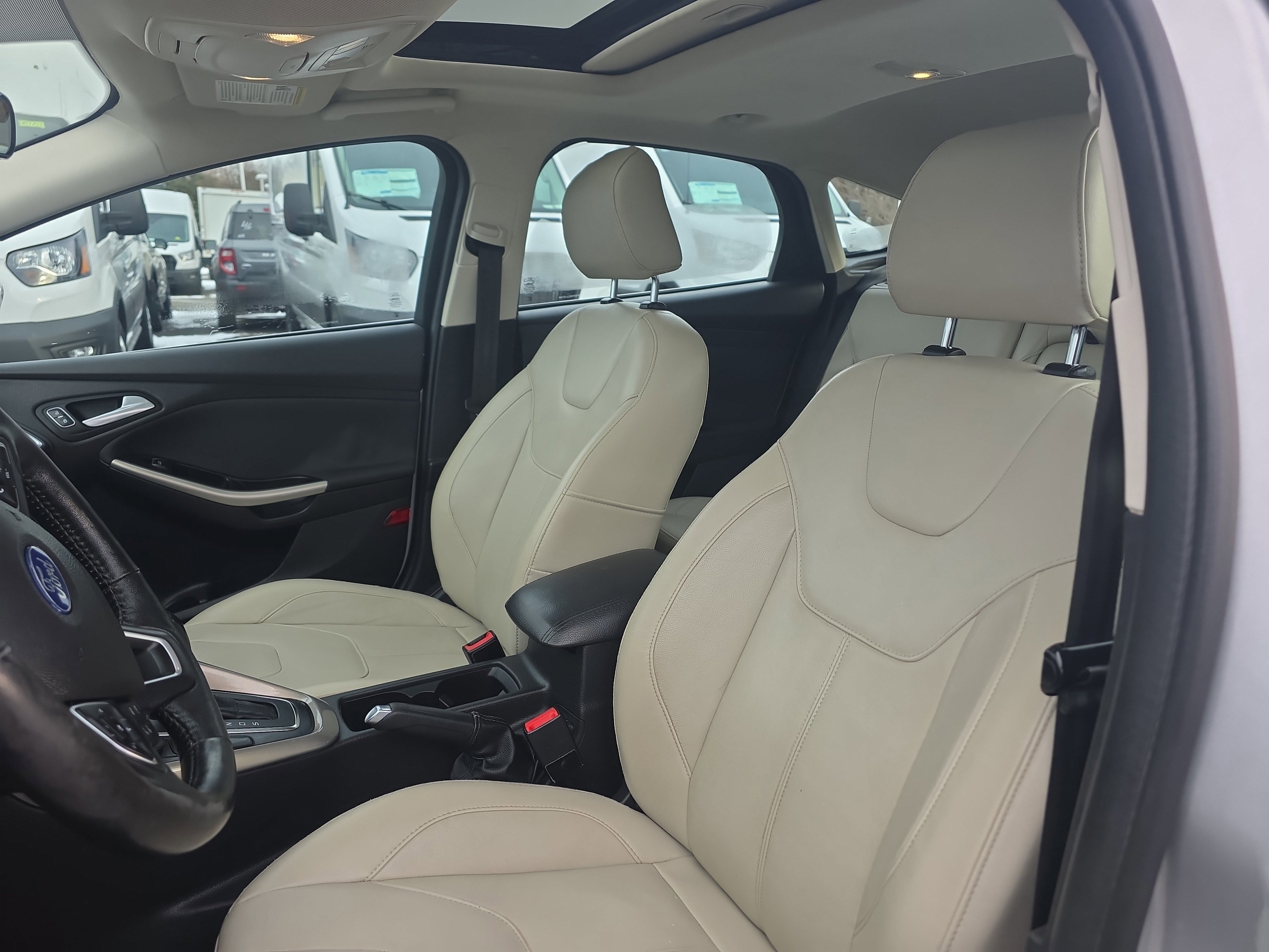 Certified 2018 Ford Focus Titanium image 25