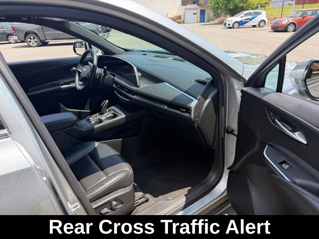 Used 2025 Cadillac XT4 Premium Luxury AWD/4WD image 26