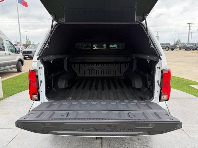 Used 2024 Chevrolet Colorado ZR2 w/ Technology Package image 7