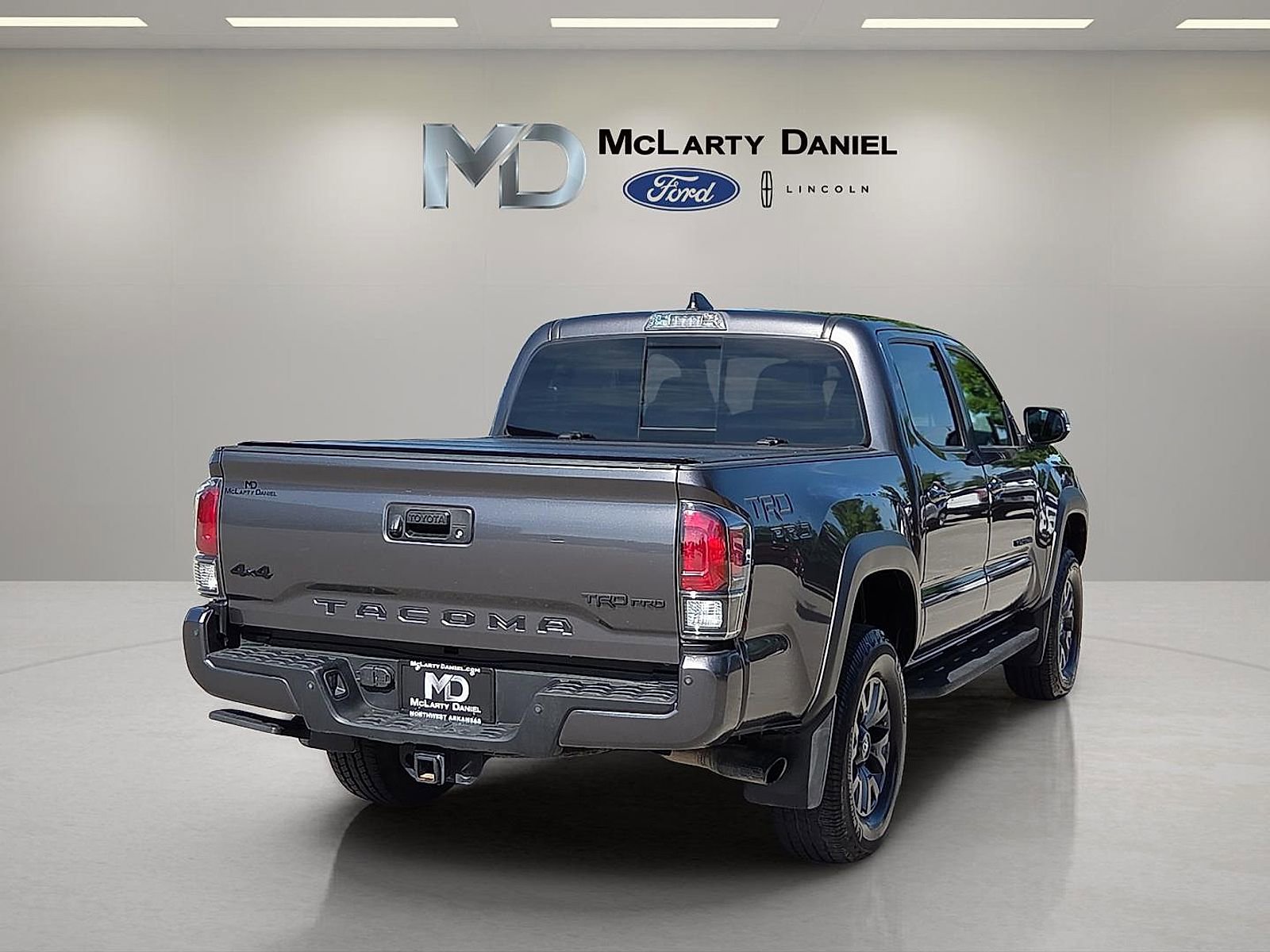 Used 2023 Toyota Tacoma TRD Pro AWD/4WD image 5