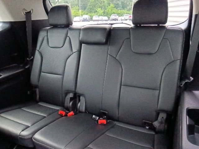 Used 2025 Kia Telluride S AWD/4WD image 30