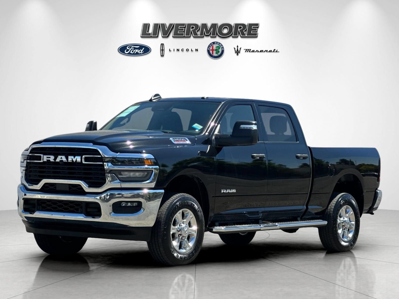 Used 2026 RAM 2500 Big Horn AWD/4WD image 7