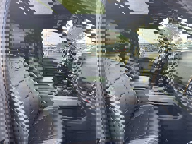 Certified 2018 Ford F150 Raptor w/ Equipment Group 802A Luxury image 29