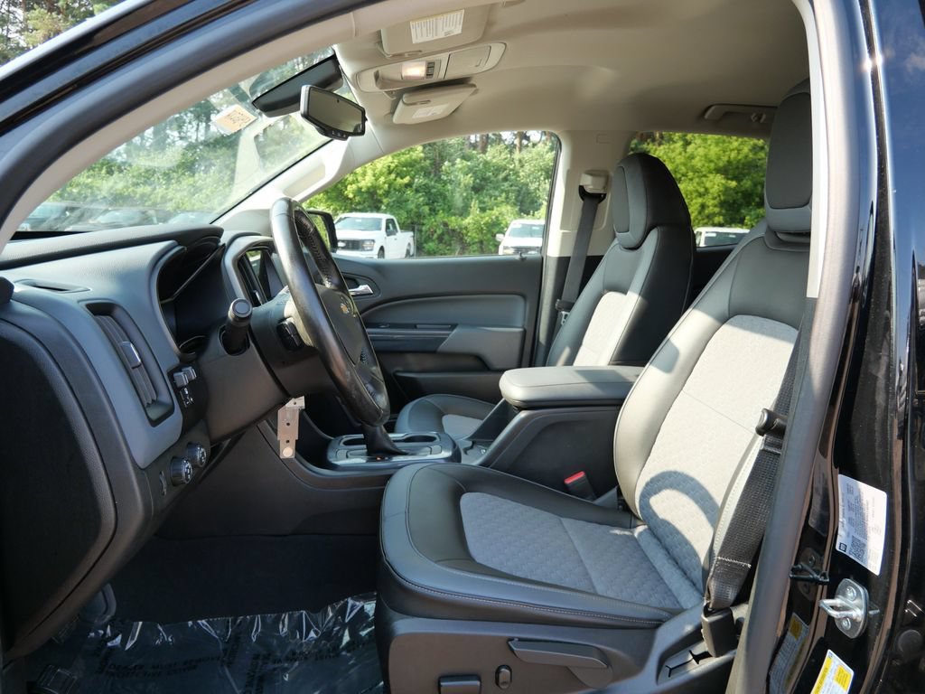 Used 2022 Chevrolet Colorado Z71 AWD/4WD image 15