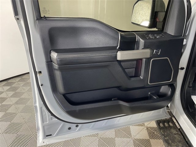 Certified 2017 Ford F150 Raptor w/ Equipment Group 802A Luxury image 23