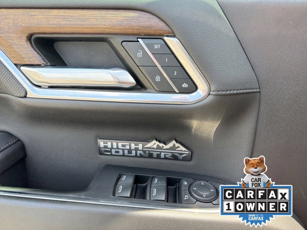 Used 2023 Chevrolet Silverado 1500 High Country w/ Z71 Off-Road Package AWD/4WD image 24
