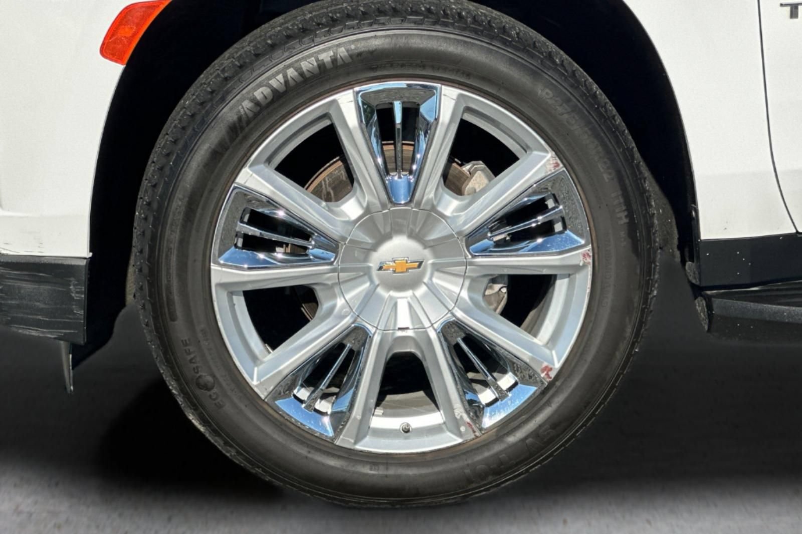 Used 2021 Chevrolet Tahoe High Country AWD/4WD image 24