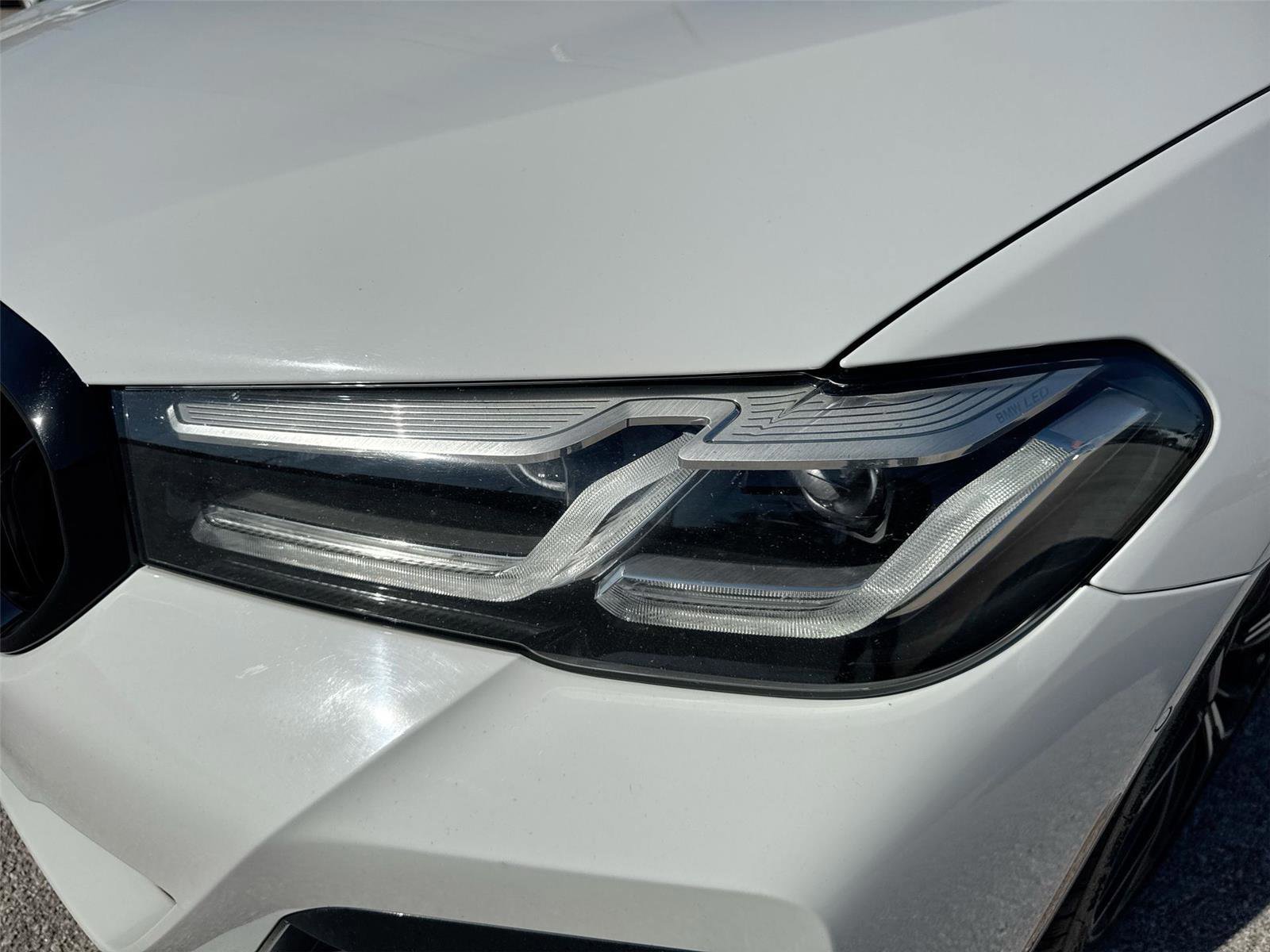 Used 2021 BMW 530i w/ M Sport Package image 32