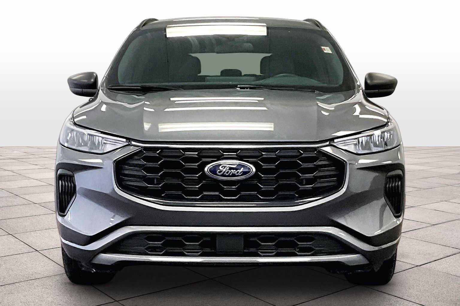 Certified 2023 Ford Escape ST-Line w/ Tech Pack #1 image 3