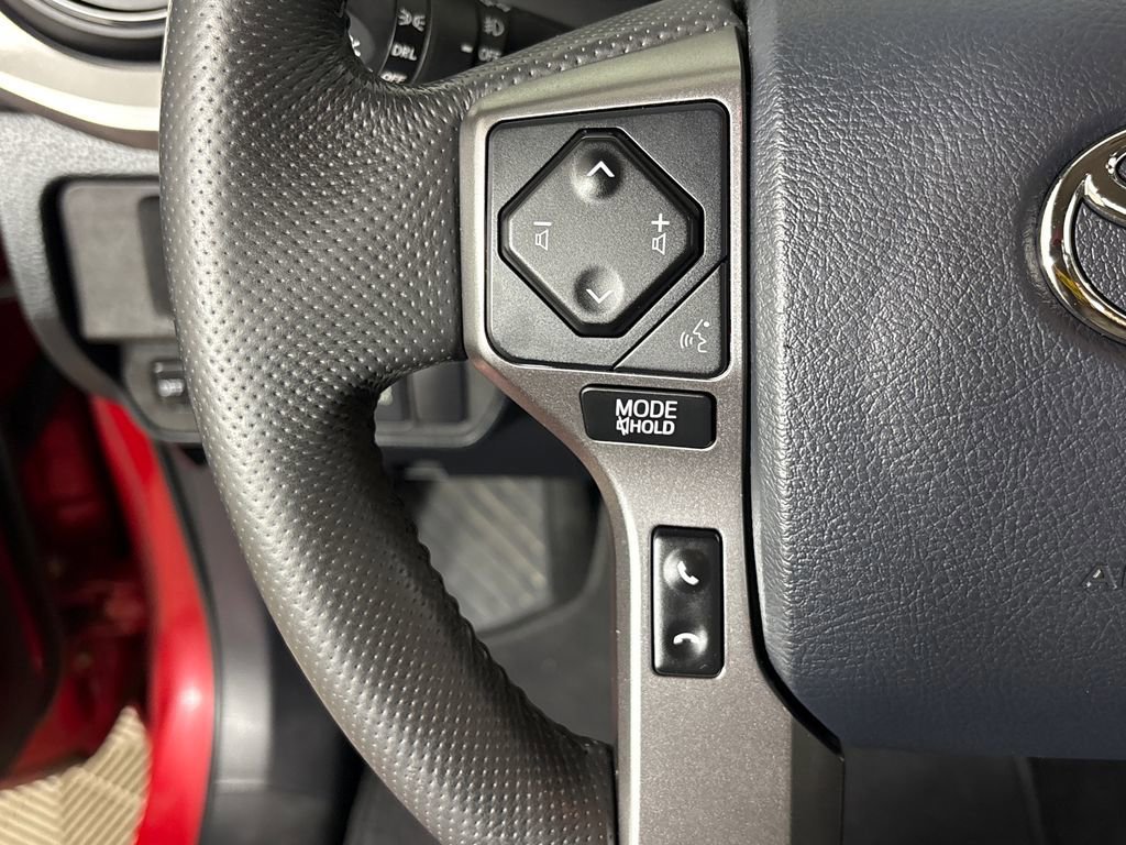 Used 2019 Toyota Tacoma SR5 image 18
