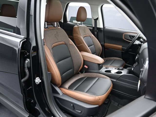 Certified 2025 Ford Bronco Sport Outer Banks w/ Outer Banks Tech Package+ AWD/4WD image 26