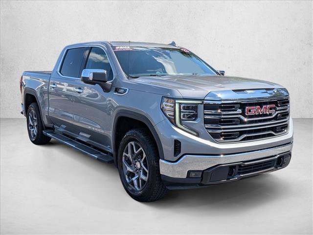 Used 2023 GMC Sierra 1500 SLT w/ SLT Premium Package AWD/4WD image 3