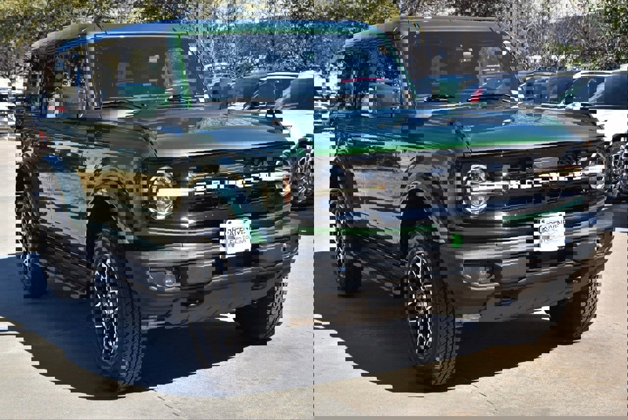 Certified 2025 Ford Bronco Outer Banks image 13